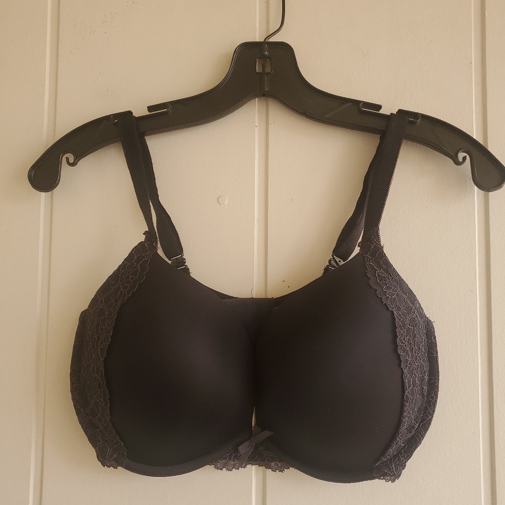 Victoria Secret Dream Angles push up, bra 34/DDD Black Lace  Adjustable